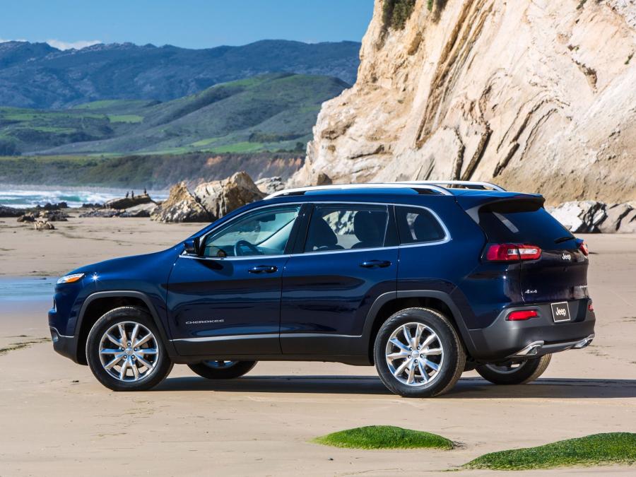  Jeep Cherokee Limited 2013 года  (фото 24 из 31)
